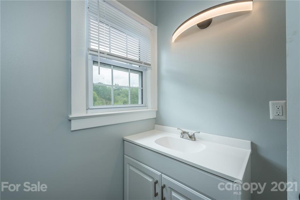 2119 Pisgah Drive Canton NC 28716