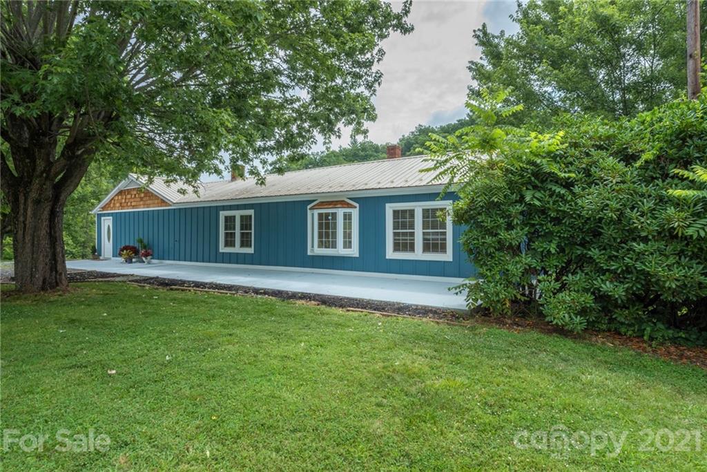 2119 Pisgah Drive Canton NC 28716