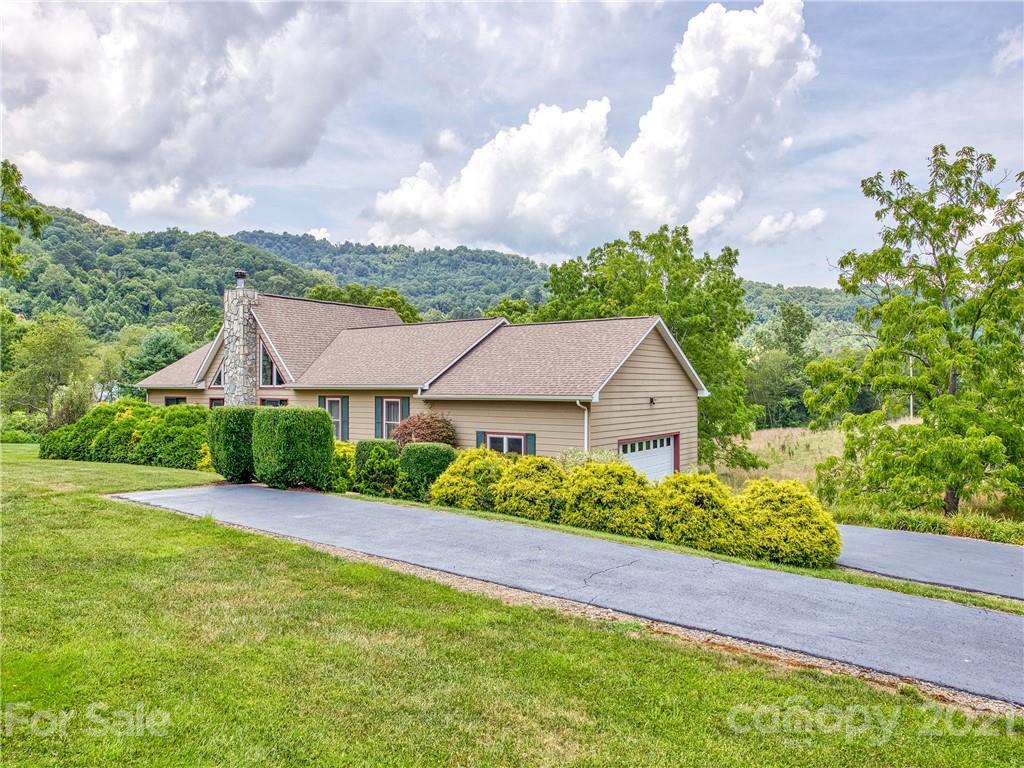 448 Frank Davis Road Waynesville NC 28785