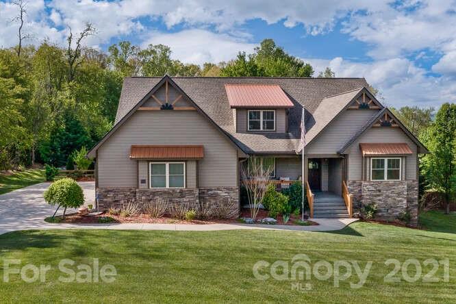 47 Willow Bend Drive Candler NC 28715