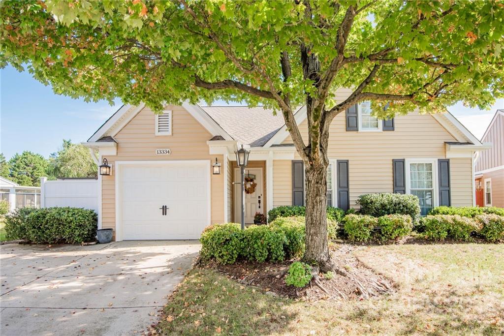 13334 Bolingbrook Lane Charlotte NC 28273