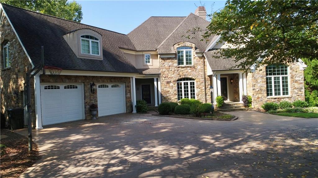 1803 5th Street Nw Hickory NC 28601