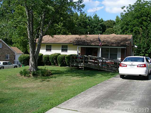 3227 Barfield Drive Charlotte NC 28217