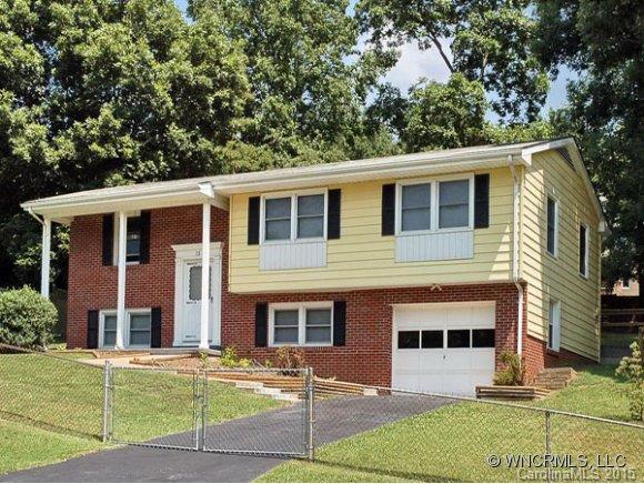 13 HYANNIS Asheville NC 28804