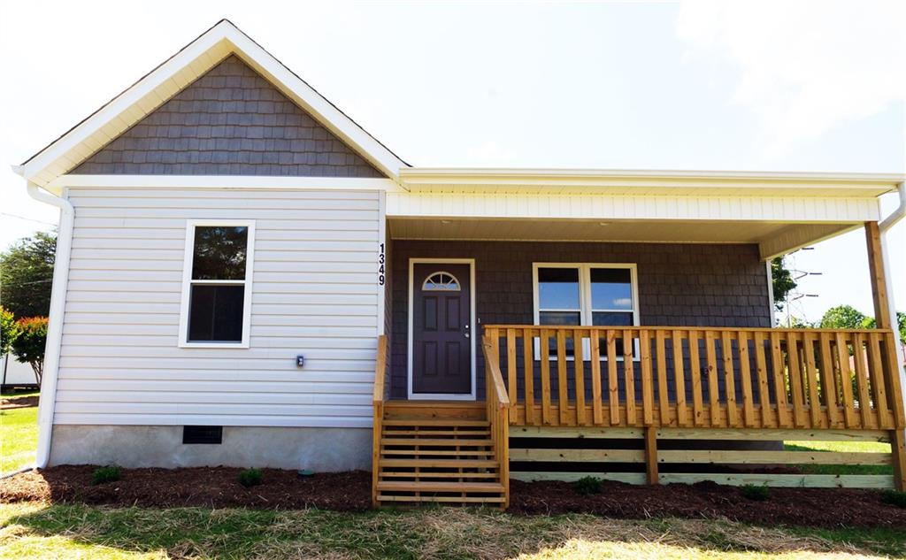 1349 Goat Farm Street Hickory NC 28601