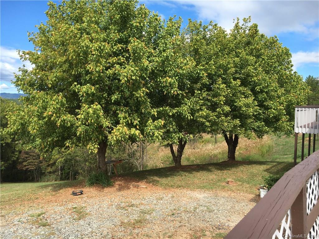 56 Moss Road Weaverville NC 28787