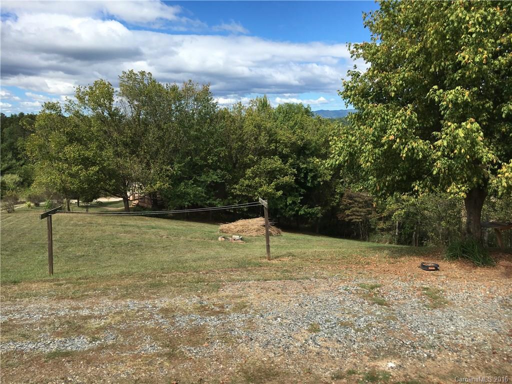 56 Moss Road Weaverville NC 28787