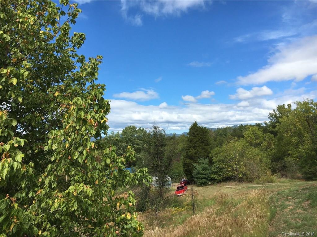 56 Moss Road Weaverville NC 28787