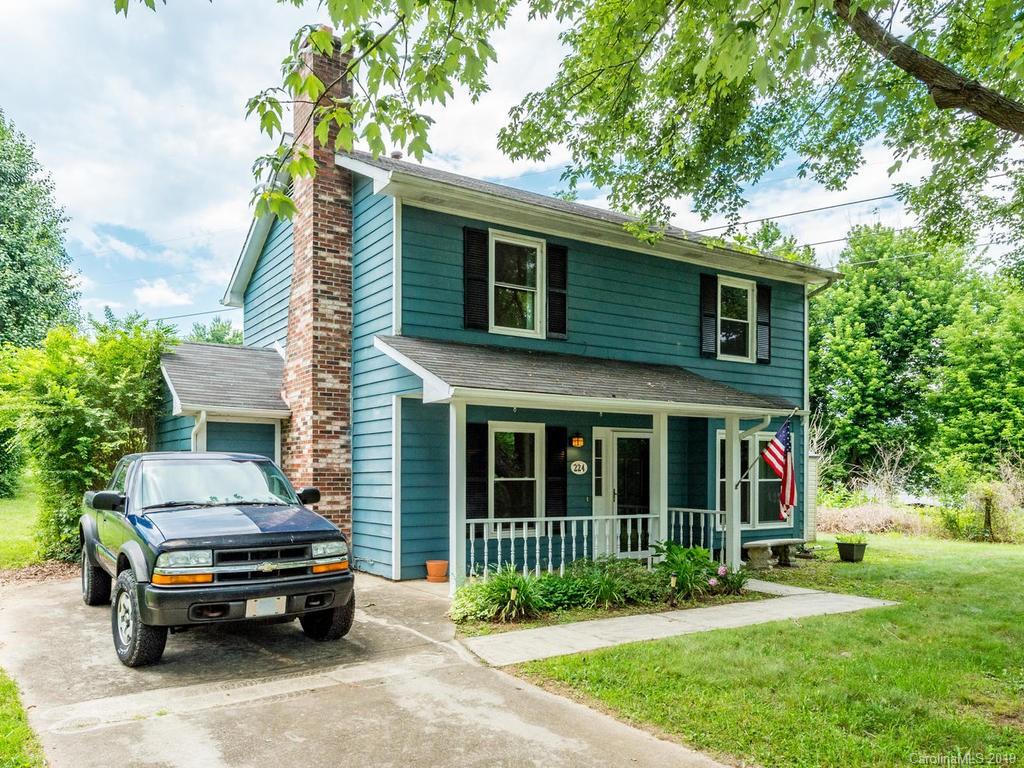 224 Scottlynn Drive Asheville NC 28806