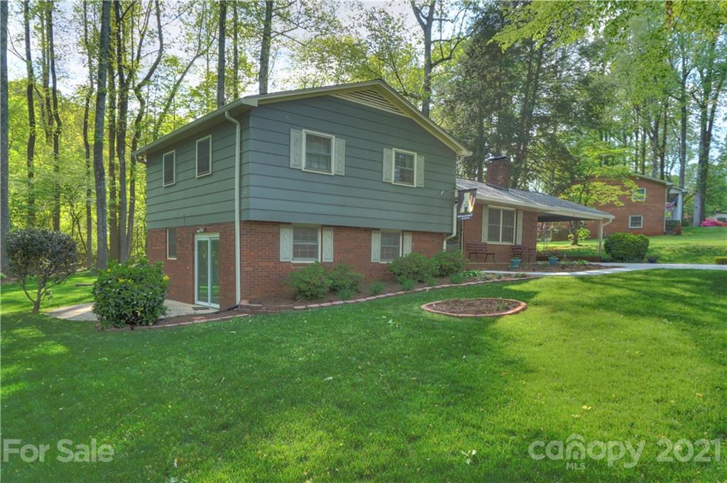 137 Ashbrook Road Statesville NC 28677