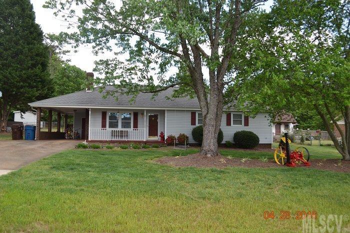 1910 36th Street NE Hickory NC 28601