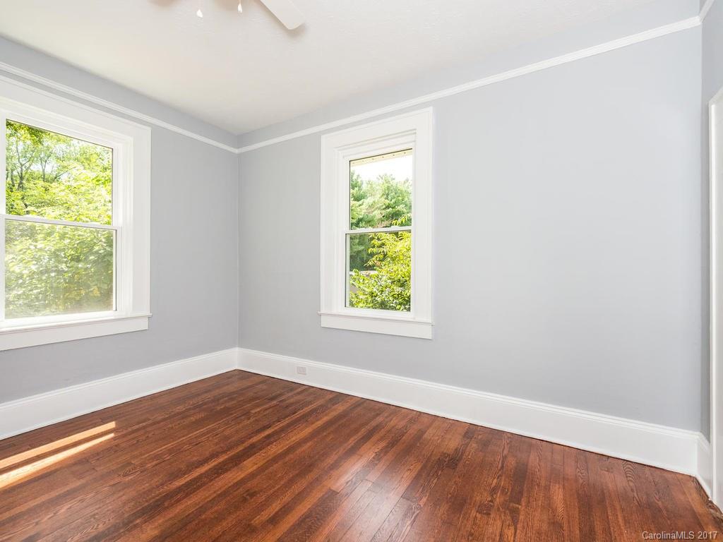 11 Druid Drive Asheville NC 28806