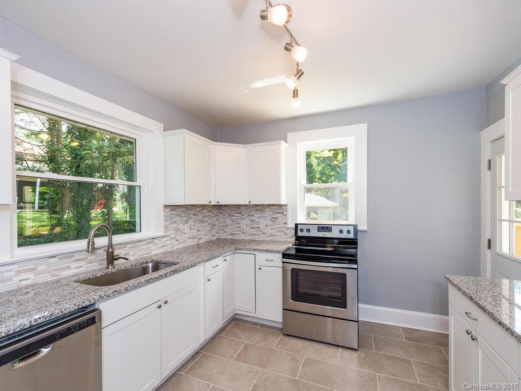 11 Druid Drive Asheville NC 28806
