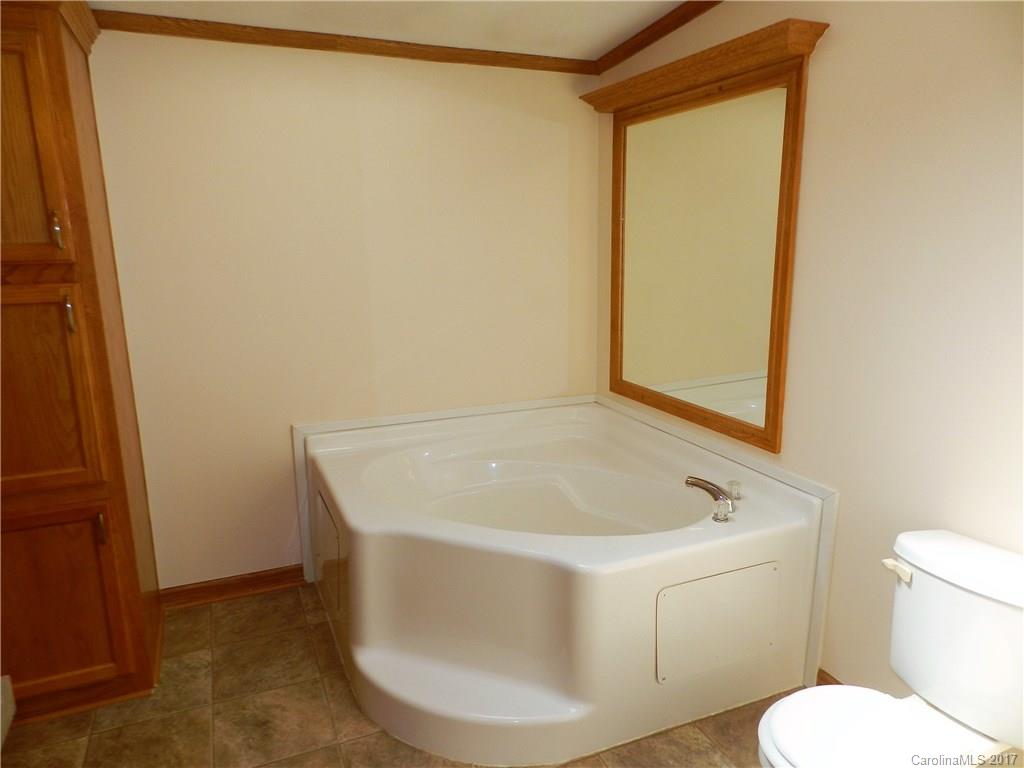 36 Shepherds Hollow Weaverville NC 28787