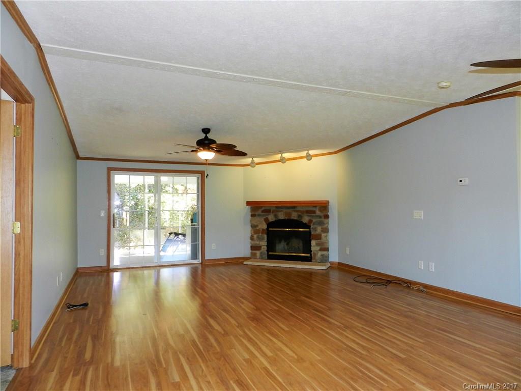 36 Shepherds Hollow Weaverville NC 28787