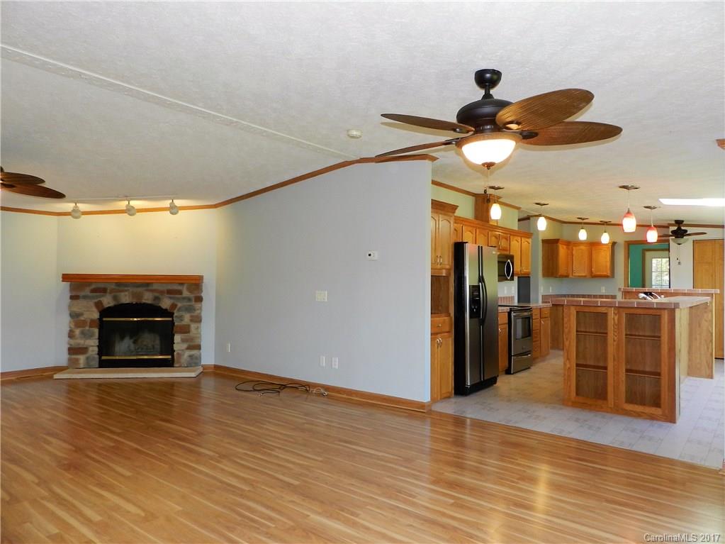36 Shepherds Hollow Weaverville NC 28787