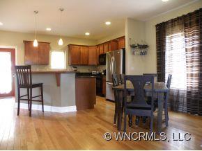 21 Lamb Avenue Asheville NC 28806