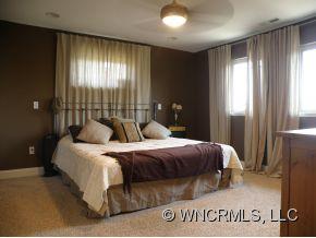 21 Lamb Avenue Asheville NC 28806
