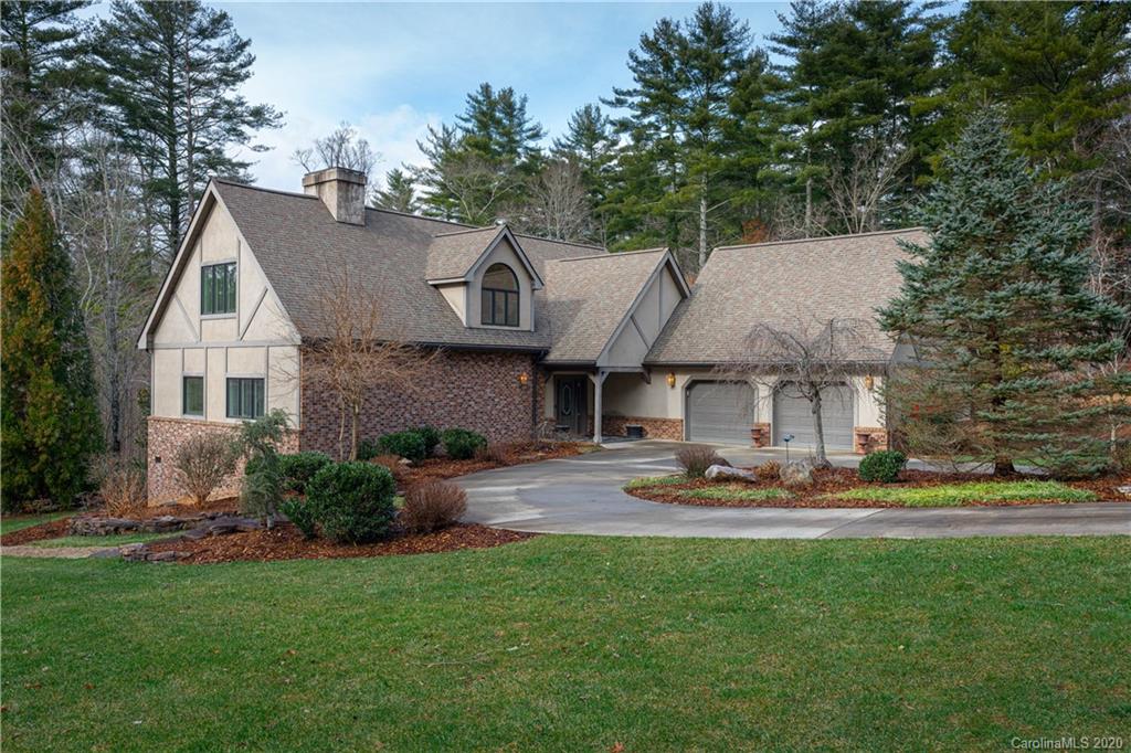 32 Ravenwood Drive Fletcher NC 28732