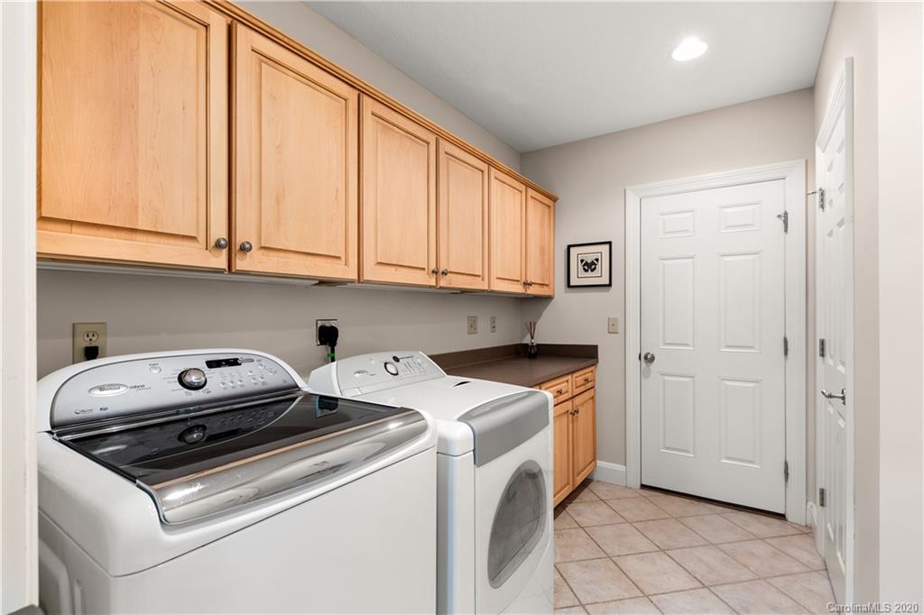 32 Ravenwood Drive Fletcher NC 28732