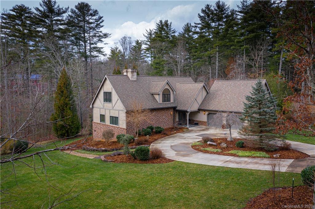 32 Ravenwood Drive Fletcher NC 28732