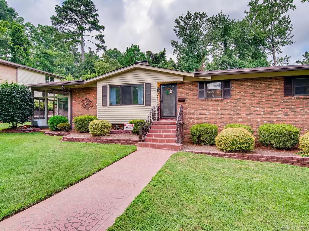 145 Edgewood Avenue Ne Concord NC 28025