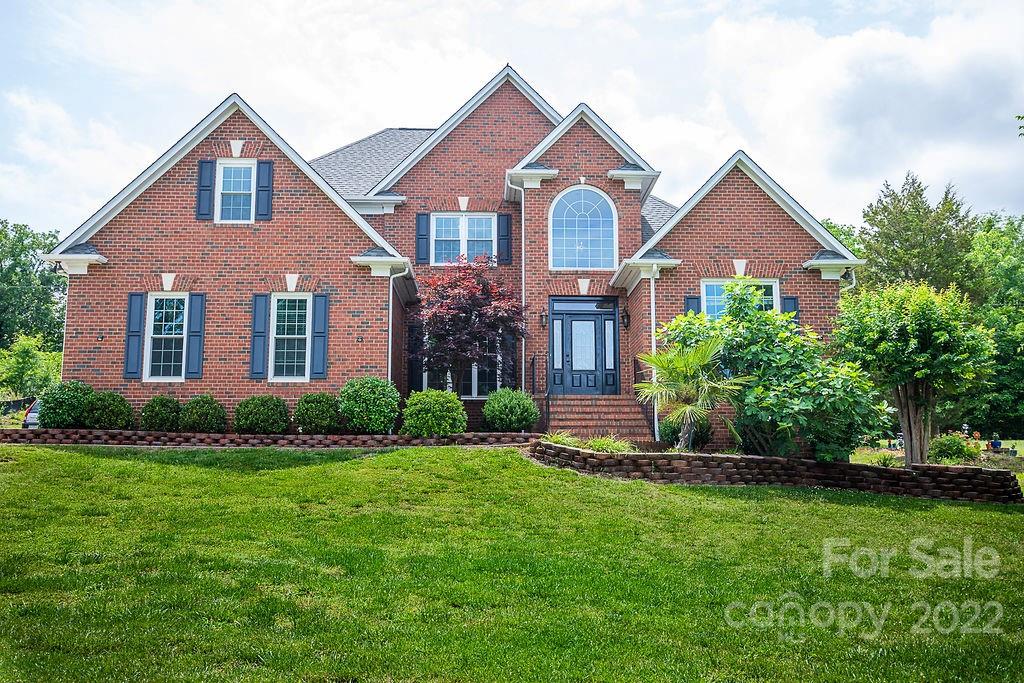 7138 Founders Way Harrisburg NC 28075