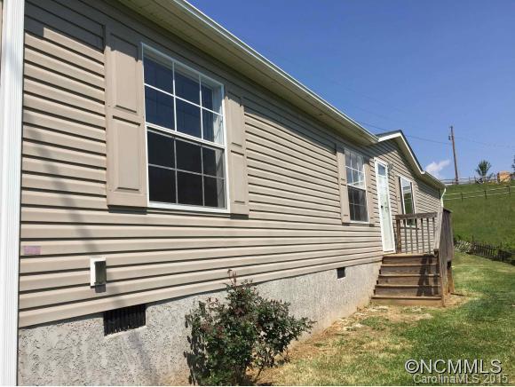1925 New Stock Road Weaverville NC 28787