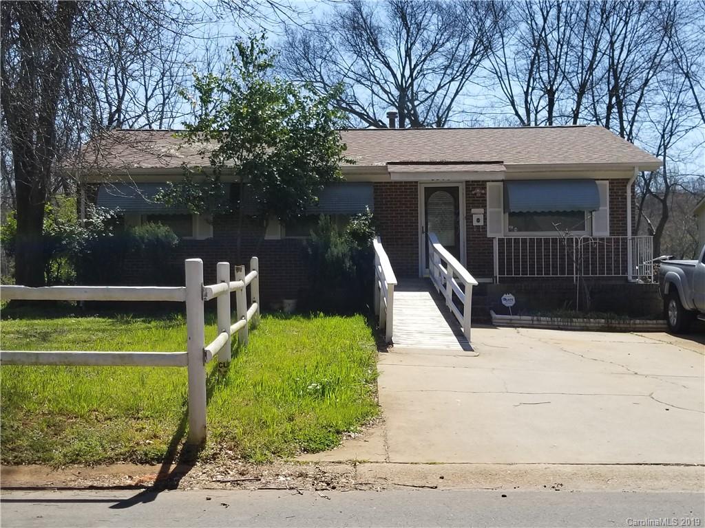 2205 Longleaf Drive Charlotte NC 28210