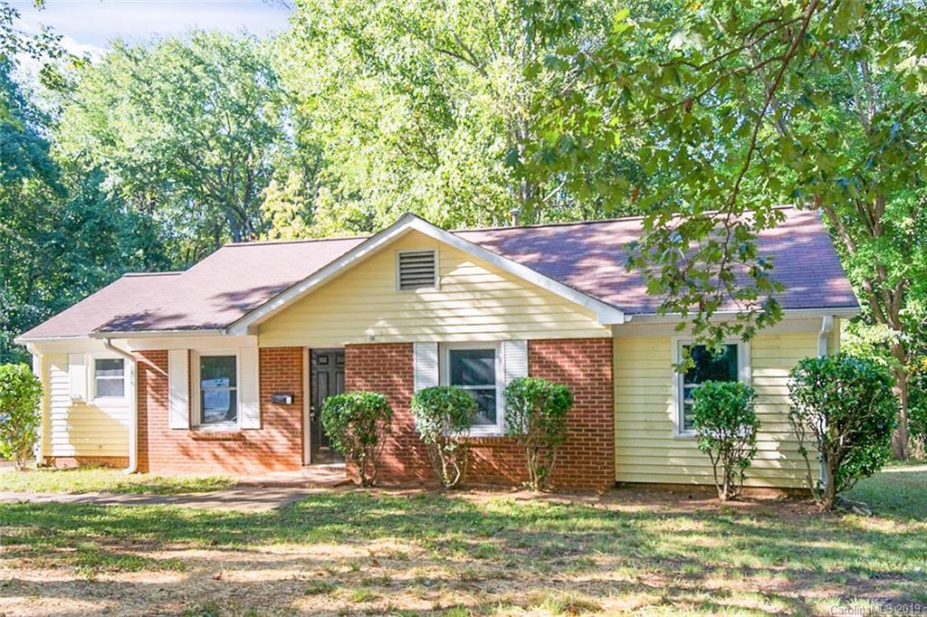 4707 Belle Plaine Drive Charlotte NC 28215