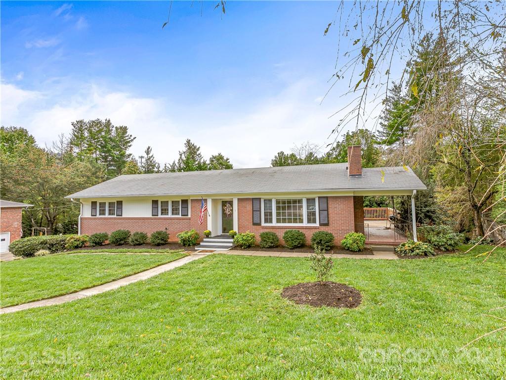 3 Oak Forest Court Asheville NC 28803