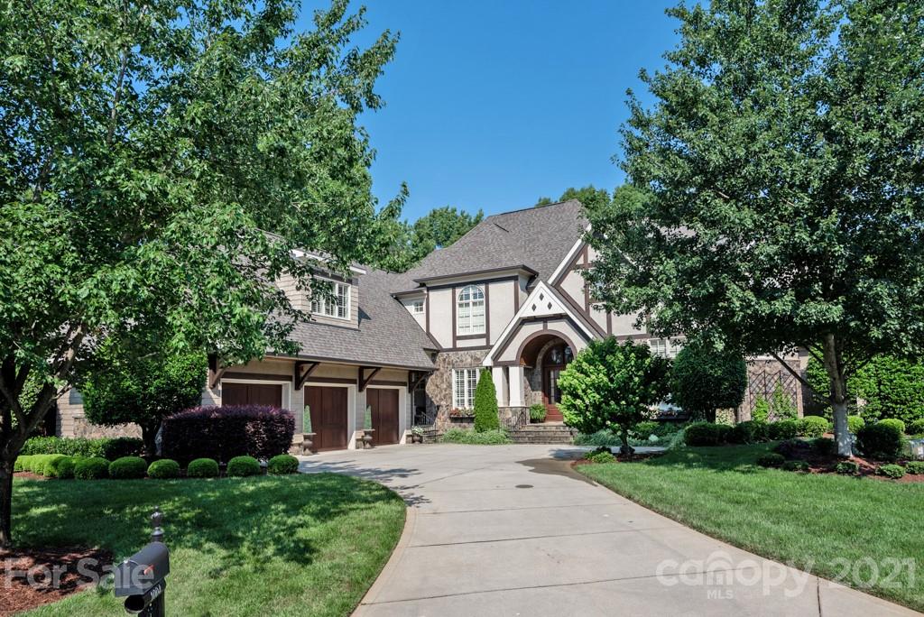 1004 Mapesbury Lane Waxhaw NC 28173
