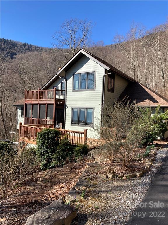 1581 Winding Creek Drive Waynesville NC 28786