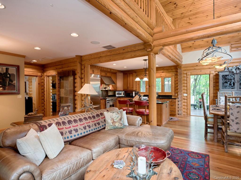 918 Countryside Drive Waynesville NC 28785