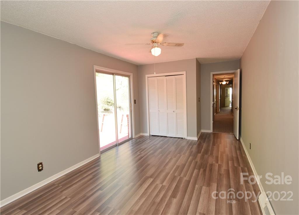 869 Hardscrabble Road Burnsville NC 28714