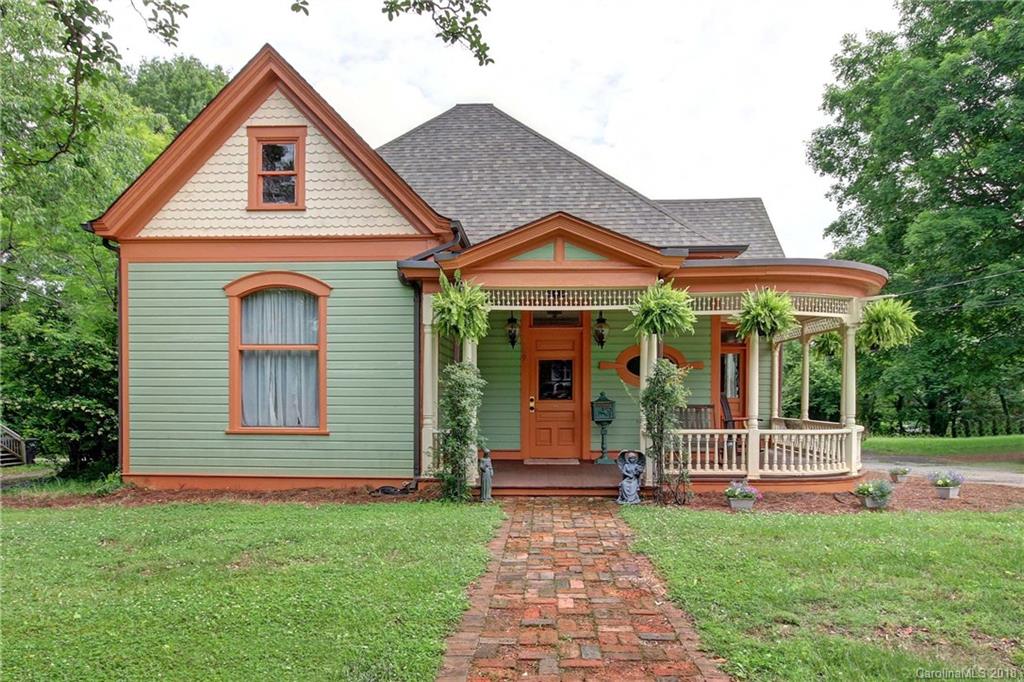 409 S Race Street Statesville NC 28677