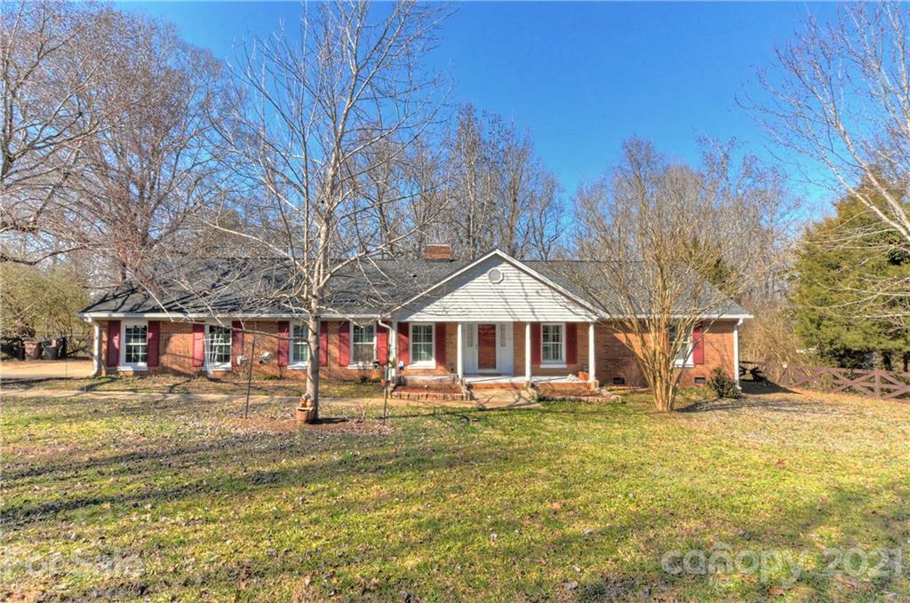 205 Essaw Road Waxhaw NC 28173