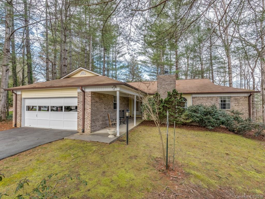 6 Manakiki Court Etowah NC 28729