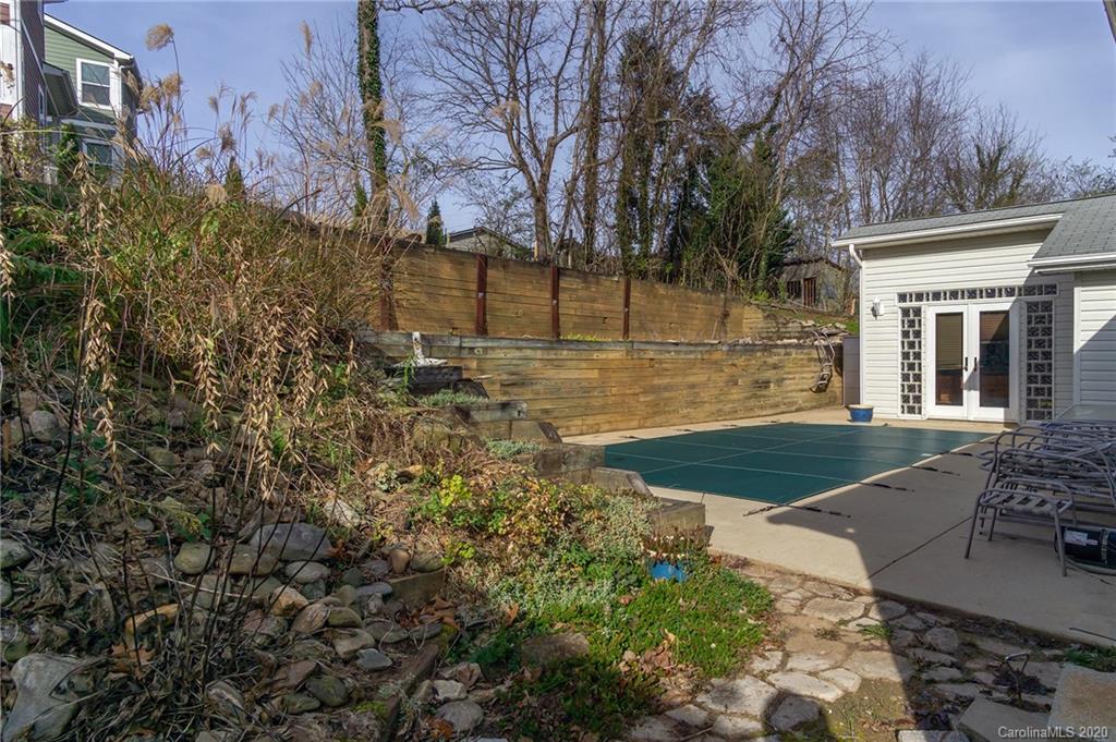 37 Hilldale Road Asheville NC 28803