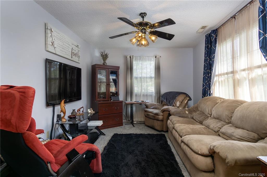 37 Hilldale Road Asheville NC 28803