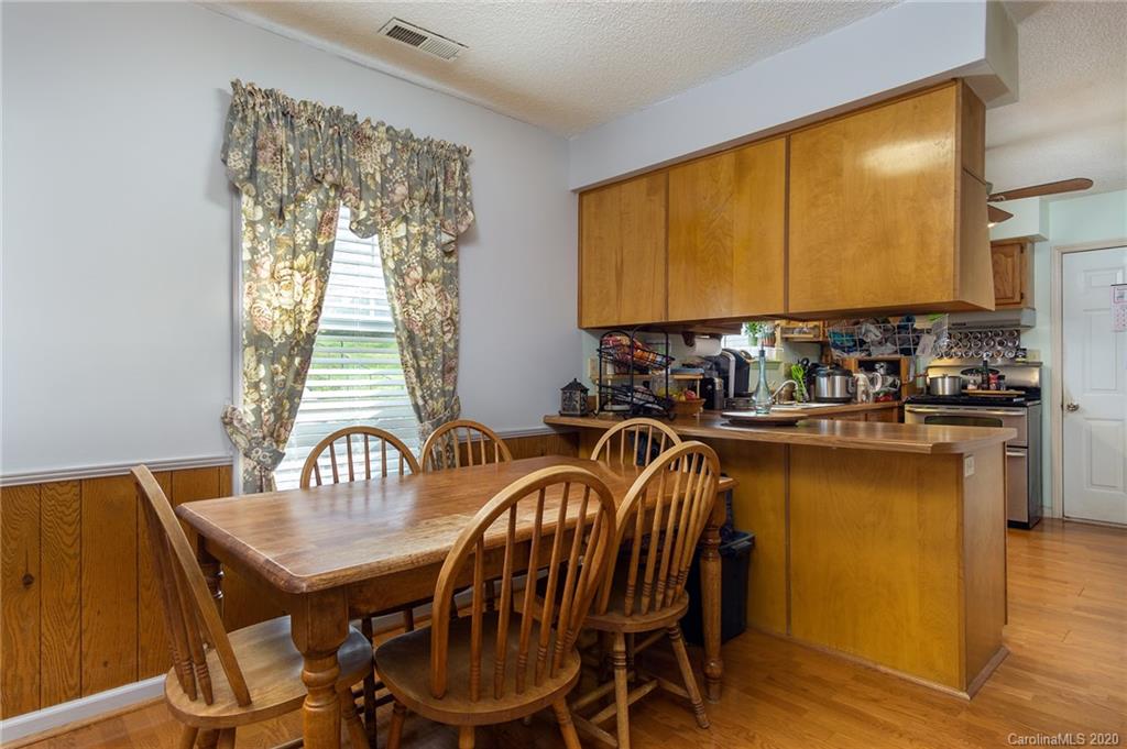 37 Hilldale Road Asheville NC 28803