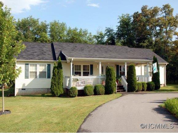 3 Lavender Lane Candler NC 28715