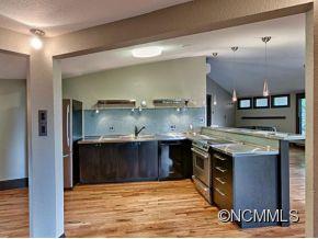 8 Hope Circle Asheville NC 28804