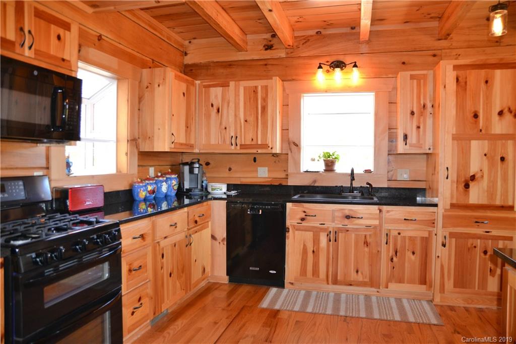 53 Osprey Lane Nebo NC 28761