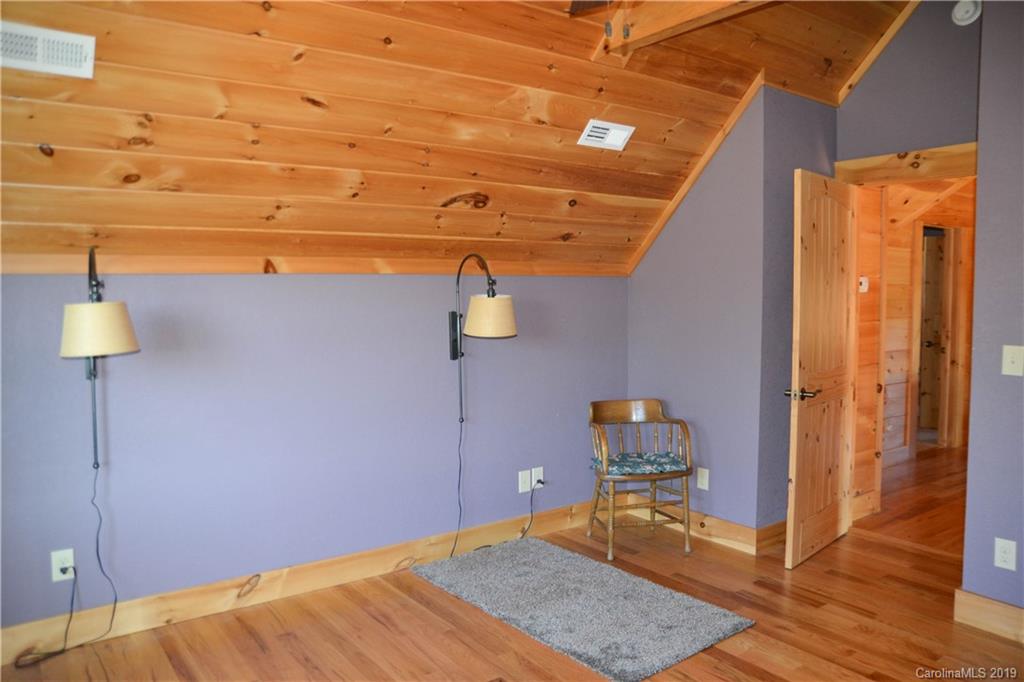 53 Osprey Lane Nebo NC 28761