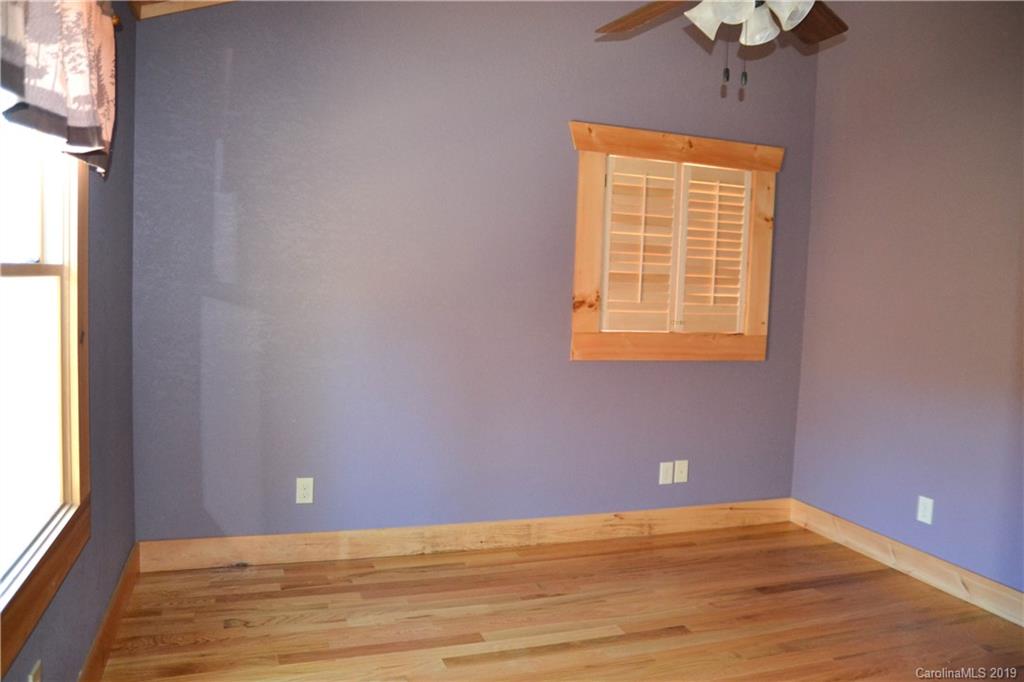 53 Osprey Lane Nebo NC 28761