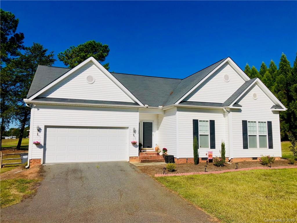 102 Angel Oaks Drive Statesville NC 28677