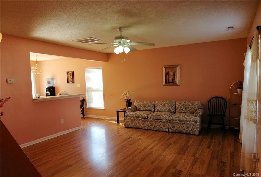 5813 Greenway Vista Lane Charlotte NC 28216