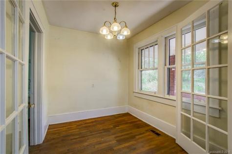 17 Buchanan Road Asheville NC 28803