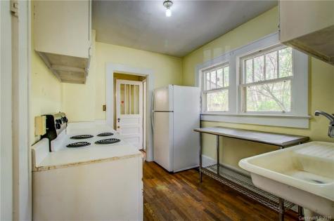 17 Buchanan Road Asheville NC 28803